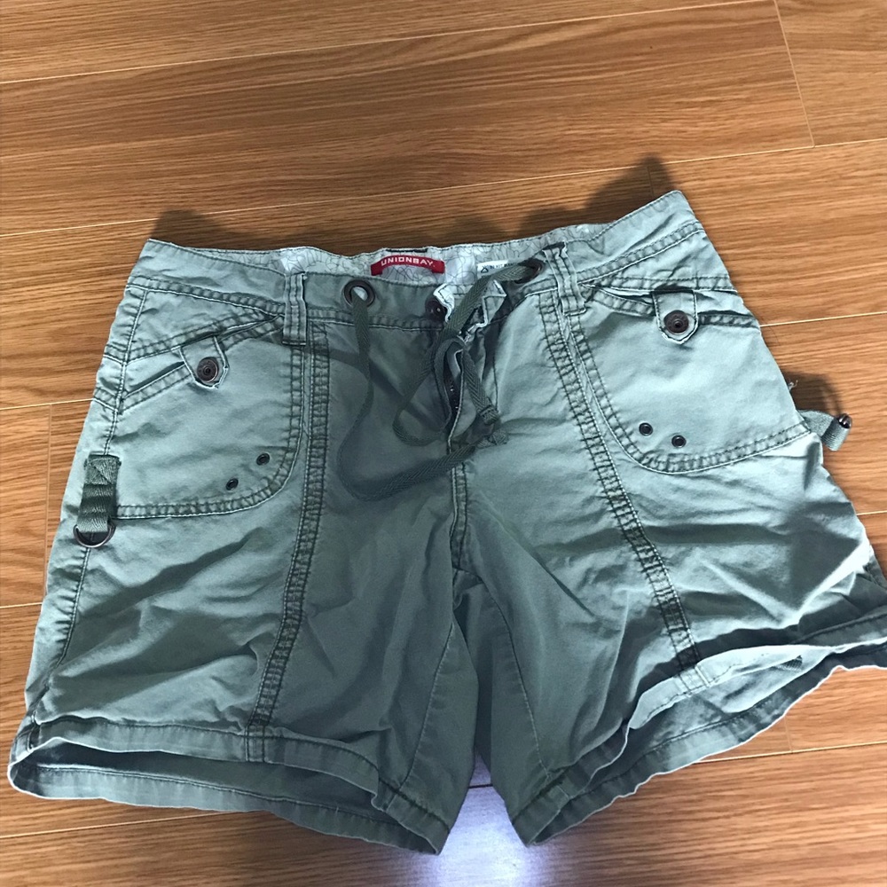 Green utility shorts